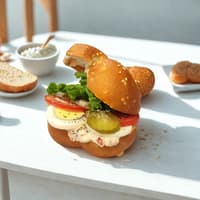 כריך טונה סנד ביץ