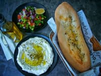 פתיחה ים תיכונית 