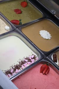 גלידה מארז חצי קילו
