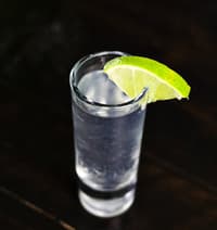צ'ייסר וודקה אבסולוט