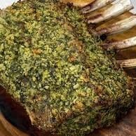 צלעות טלה בקראסט ירוקים