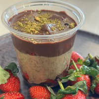 תות🍓 שוקולד 🍫 דובאי 
