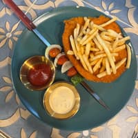 30) Shnitzel Plate 