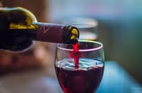 140) Red Wine Glass