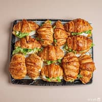 מגש  מיני קרואסון 12 יח 